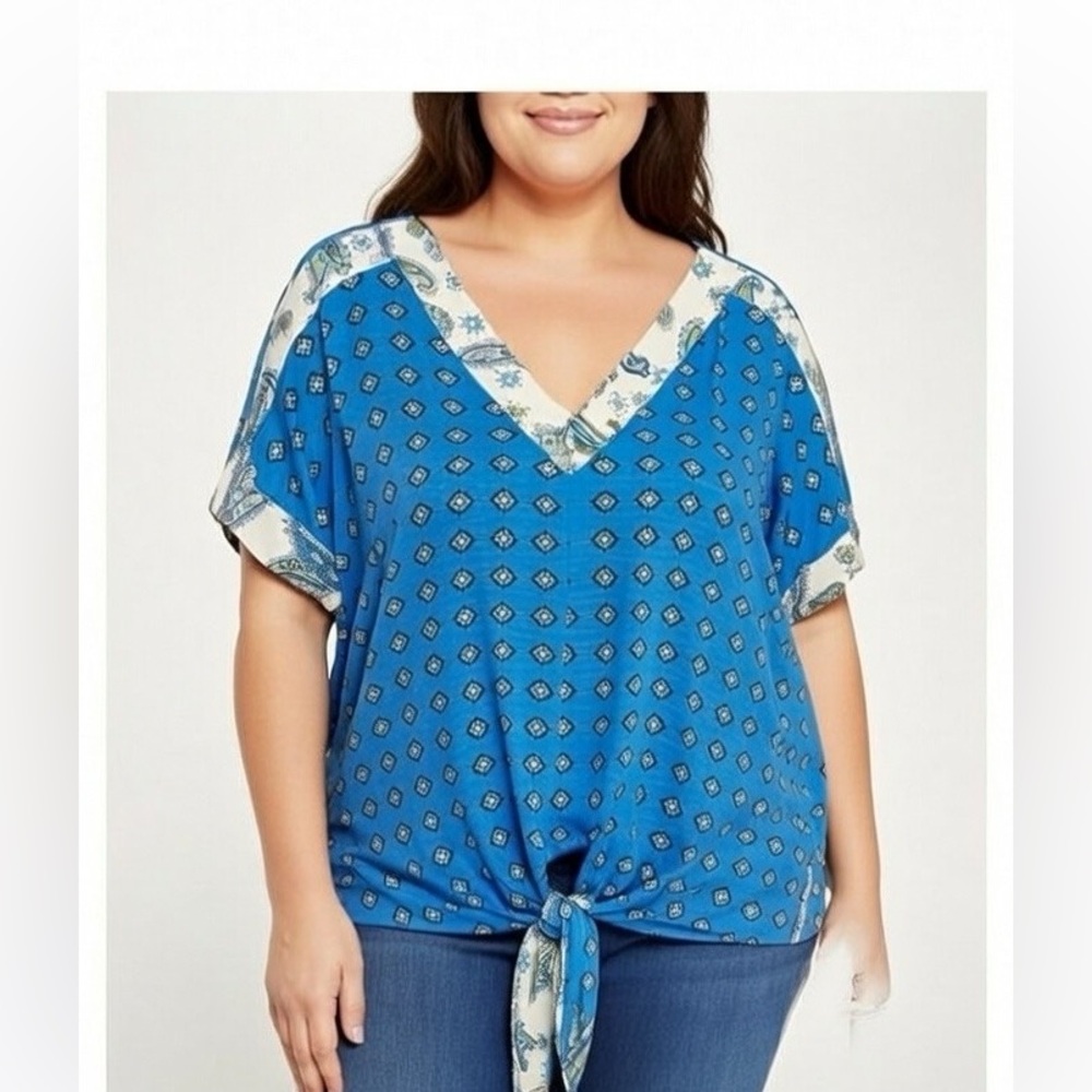 Sz L Blue Patterned V-Neck Top with tie hem